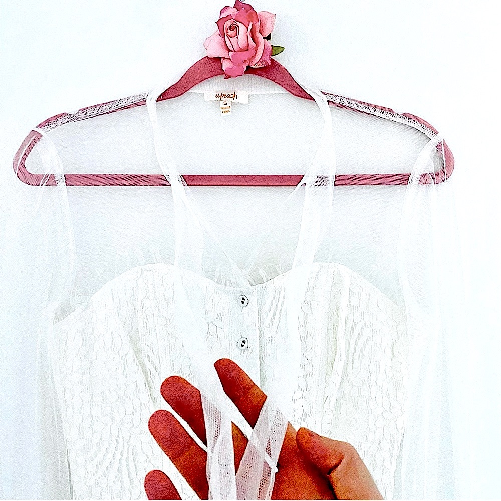 💕Beautiful White Lace Sheer Long Sleeve Top SZ S - Picture 7 of 14